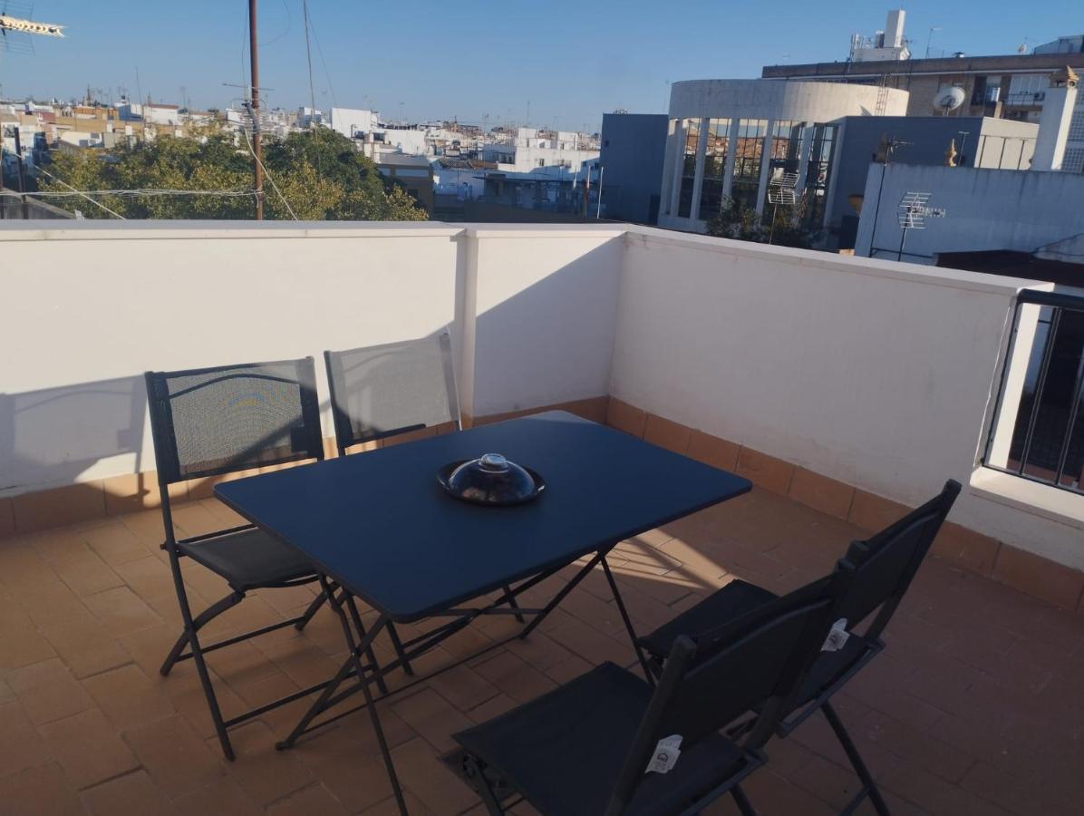 Atico Aire De Triana Sevilha Exterior foto